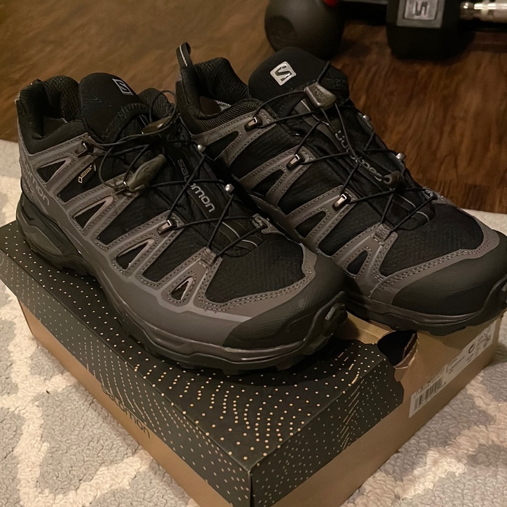 Salomon’s x-ultra 2 mid gtx